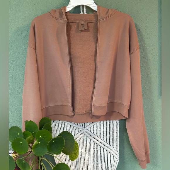 SKIMS Tops - 🪽SOLD🪽Skims Outdoor Fleece Zip Up Hoodie 🐫